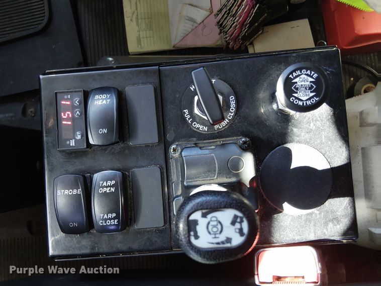 image for item EV5117 2021 Peterbilt 389 dump truck