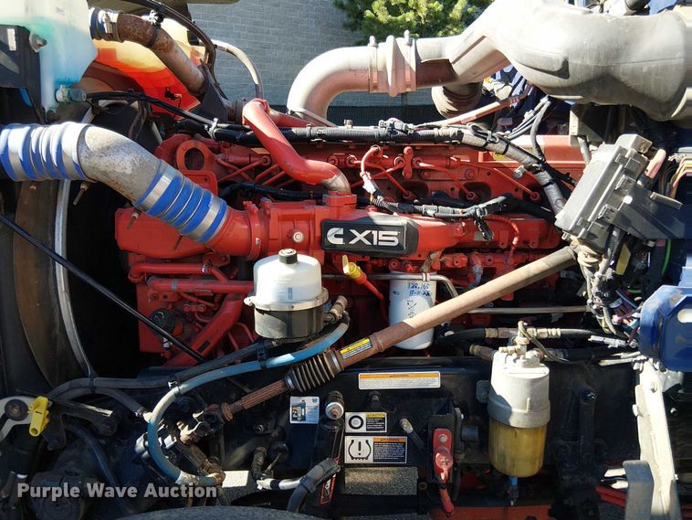 image for item EV5117 2021 Peterbilt 389 dump truck