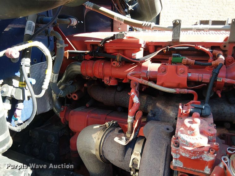 image for item EV5117 2021 Peterbilt 389 dump truck