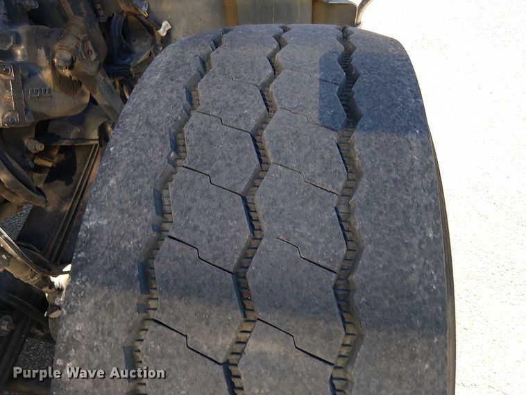 image for item EV5117 2021 Peterbilt 389 dump truck