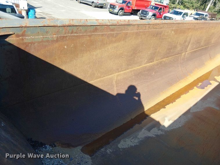 image for item EV5119 2020 Mac end dump trailer