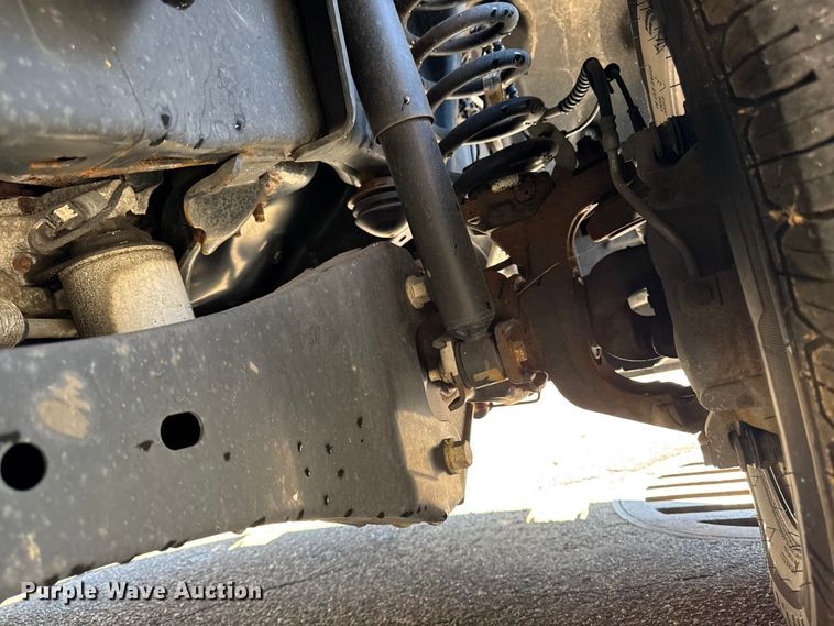 image for item EV5123 2021 Ford F350 Super Duty SuperCab utility bed pickup truck