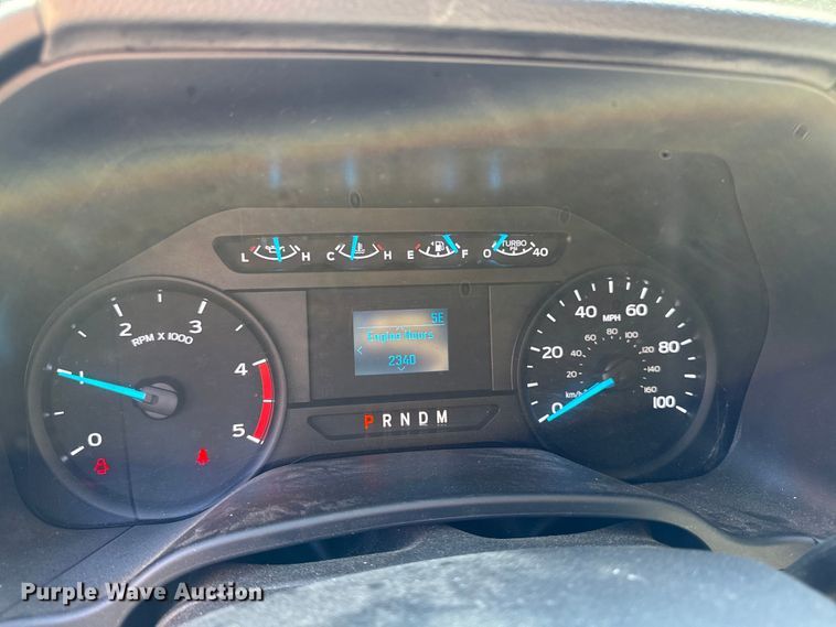 image for item EV5123 2021 Ford F350 Super Duty SuperCab utility bed pickup truck