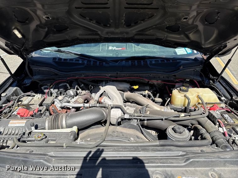 image for item EV5123 2021 Ford F350 Super Duty SuperCab utility bed pickup truck