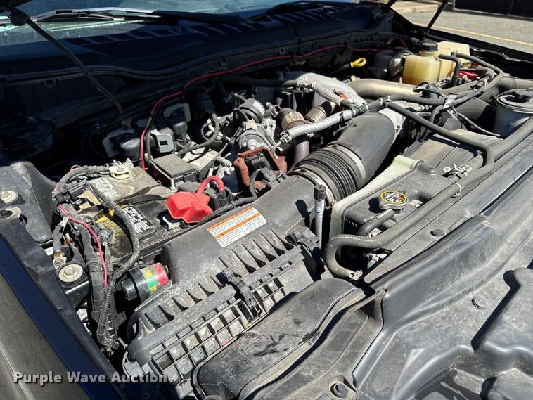 image for item EV5123 2021 Ford F350 Super Duty SuperCab utility bed pickup truck