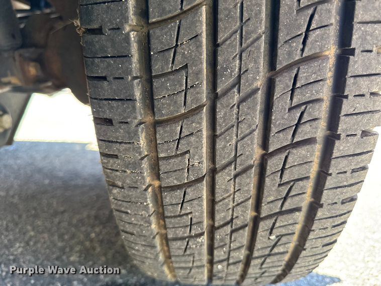 image for item EV5123 2021 Ford F350 Super Duty SuperCab utility bed pickup truck