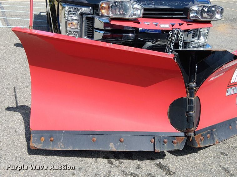 image for item EV5125 2019 Ford F350 Super Duty utility bed pickup truck