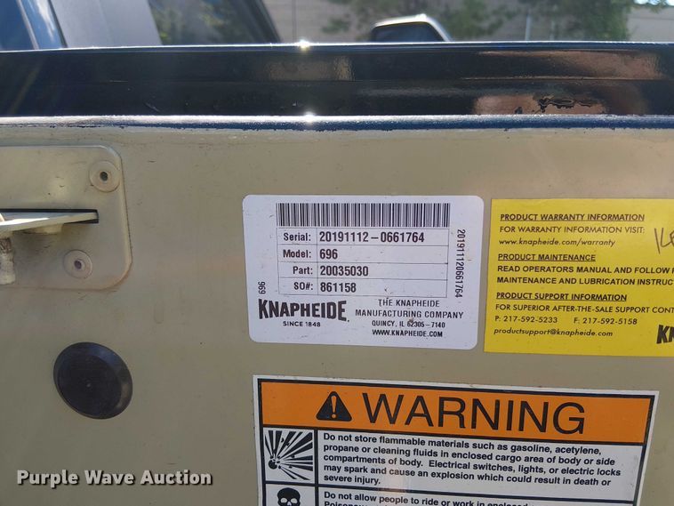 image for item EV5125 2019 Ford F350 Super Duty utility bed pickup truck