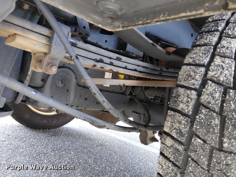 image for item EV5125 2019 Ford F350 Super Duty utility bed pickup truck