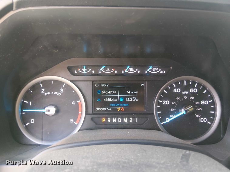 image for item EV5125 2019 Ford F350 Super Duty utility bed pickup truck