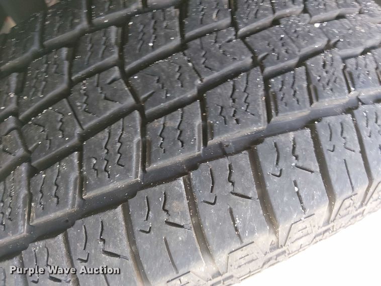 image for item EV5125 2019 Ford F350 Super Duty utility bed pickup truck