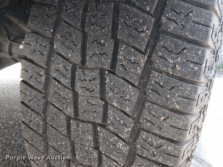 image for item EV5125 2019 Ford F350 Super Duty utility bed pickup truck