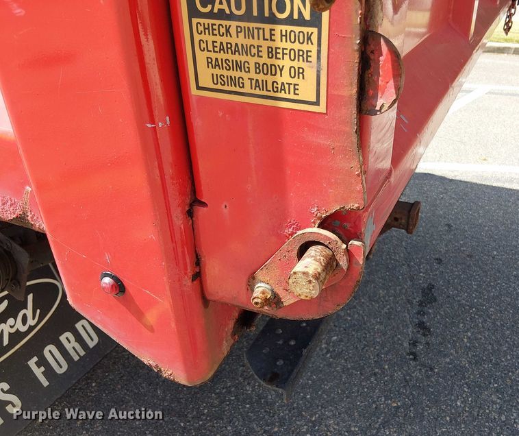 image for item EV5126 2018 Ford F550 dump truck