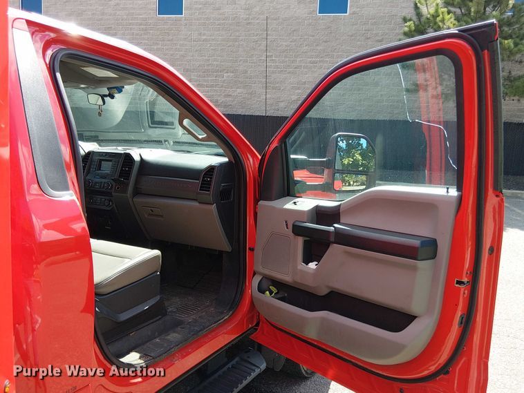 image for item EV5126 2018 Ford F550 dump truck