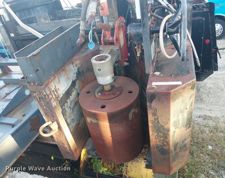 image for item EV5127 utilicor MC100 skid steer core drill