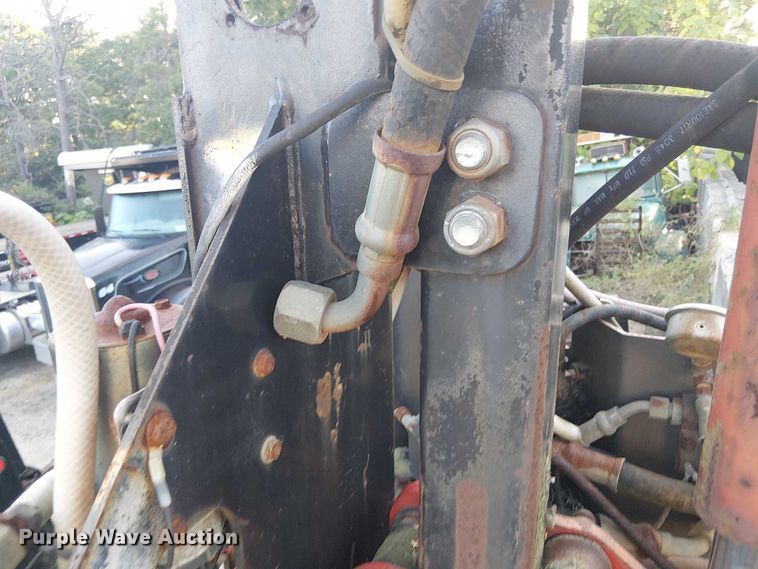 image for item EV5127 utilicor MC100 skid steer core drill