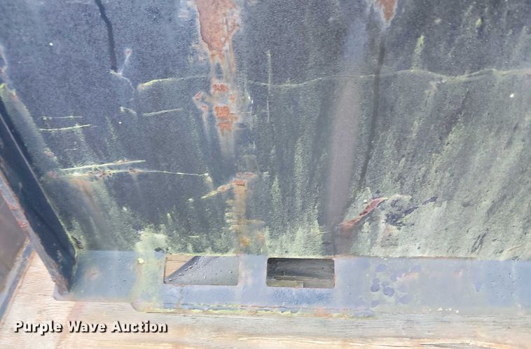 image for item EV5131 Daniel skid steer grapple