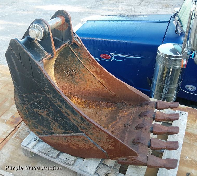 image for item EV5133 Caterpillar backhoe bucket