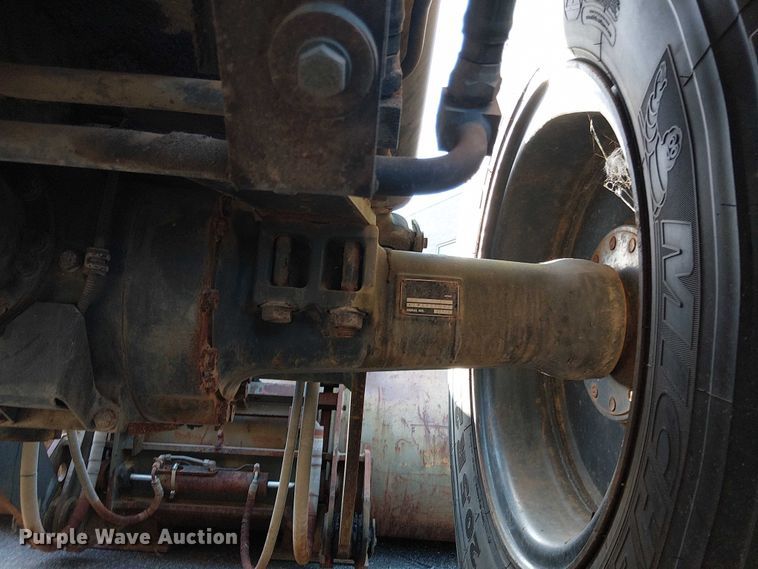 image for item EV5134 Komatsu WA200PT wheel loader