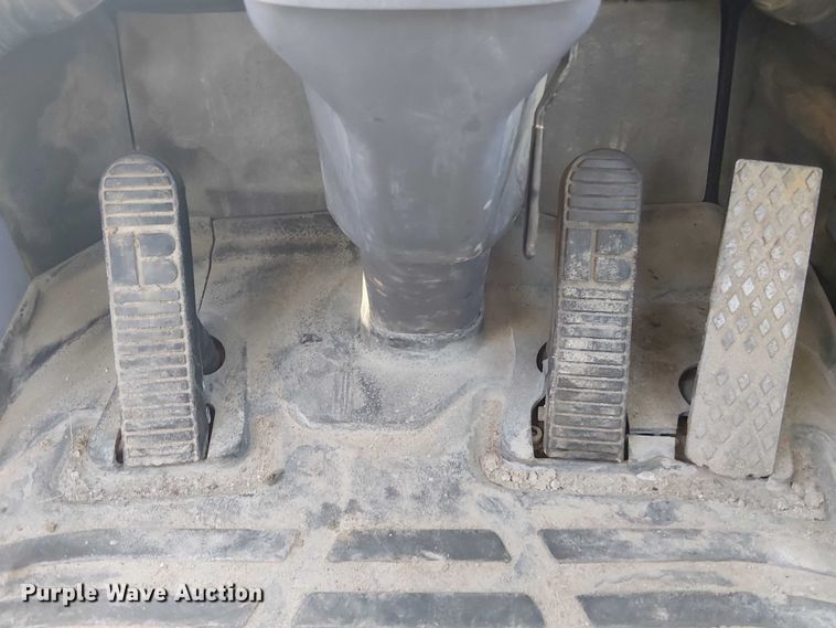 image for item EV5134 Komatsu WA200PT wheel loader