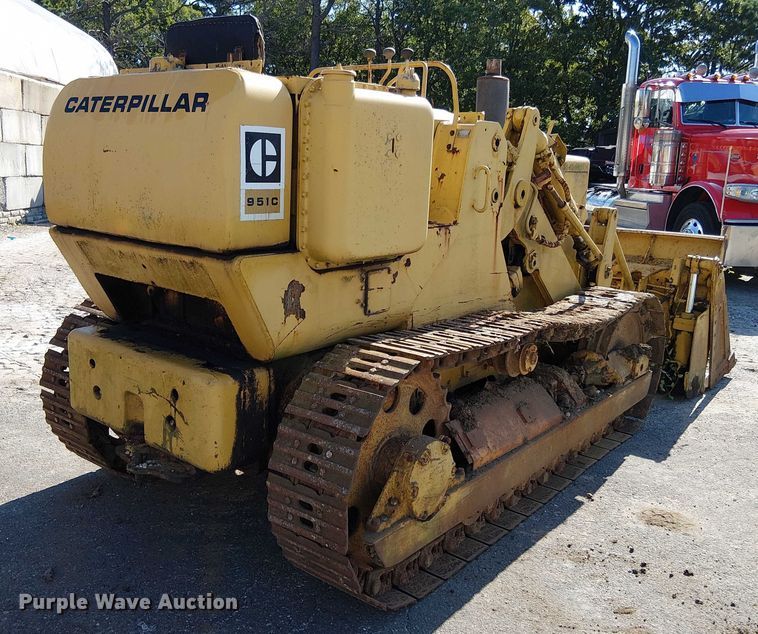 image for item EV5135 Caterpillar 951B track loader