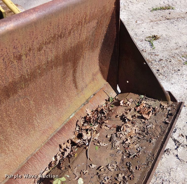 image for item EV5135 Caterpillar 951B track loader