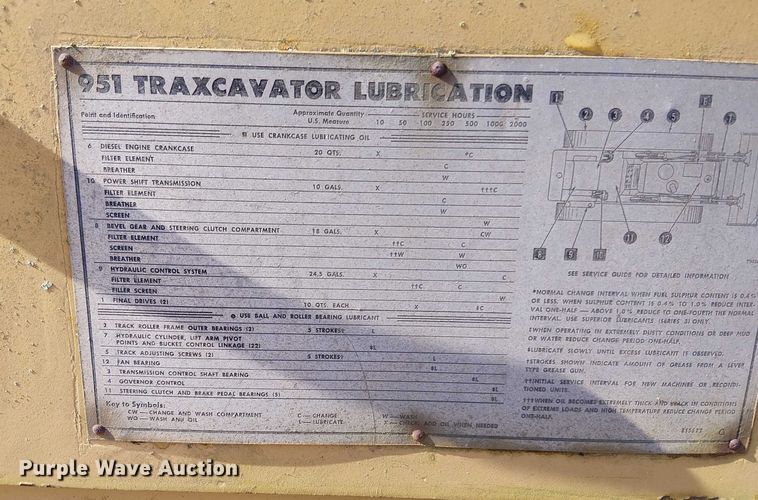 image for item EV5135 Caterpillar 951B track loader