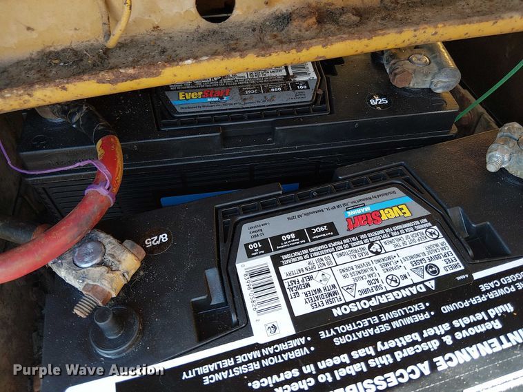 image for item EV5135 Caterpillar 951B track loader