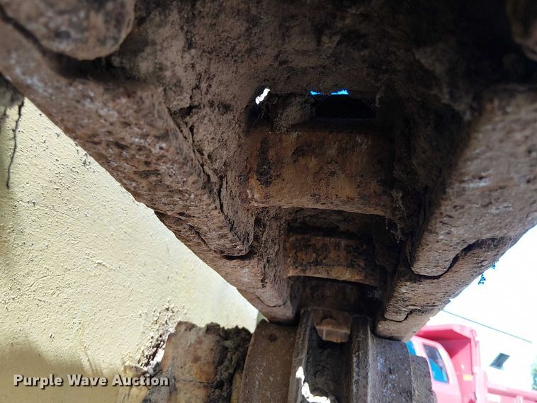 image for item EV5135 Caterpillar 951B track loader