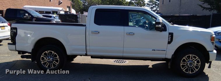 image for item EV5136 2020 Ford F350 Super Duty Limited Crew Cab pickup truck