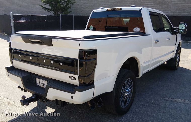 image for item EV5136 2020 Ford F350 Super Duty Limited Crew Cab pickup truck