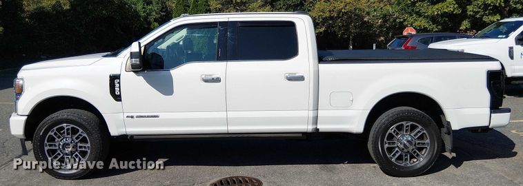 image for item EV5136 2020 Ford F350 Super Duty Limited Crew Cab pickup truck