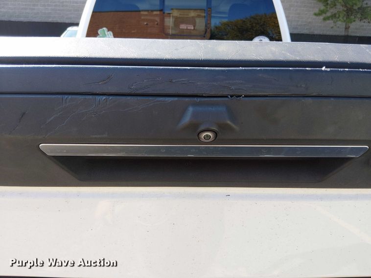 image for item EV5136 2020 Ford F350 Super Duty Limited Crew Cab pickup truck