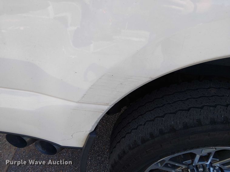 image for item EV5136 2020 Ford F350 Super Duty Limited Crew Cab pickup truck