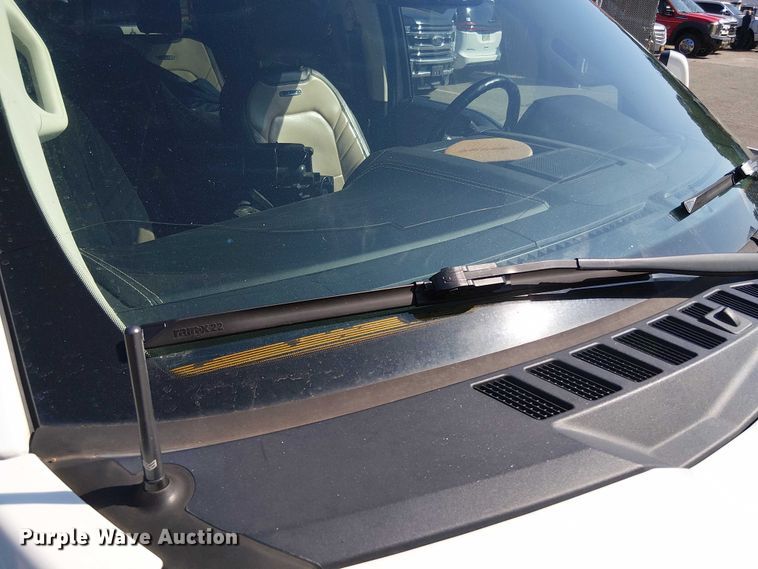 image for item EV5136 2020 Ford F350 Super Duty Limited Crew Cab pickup truck