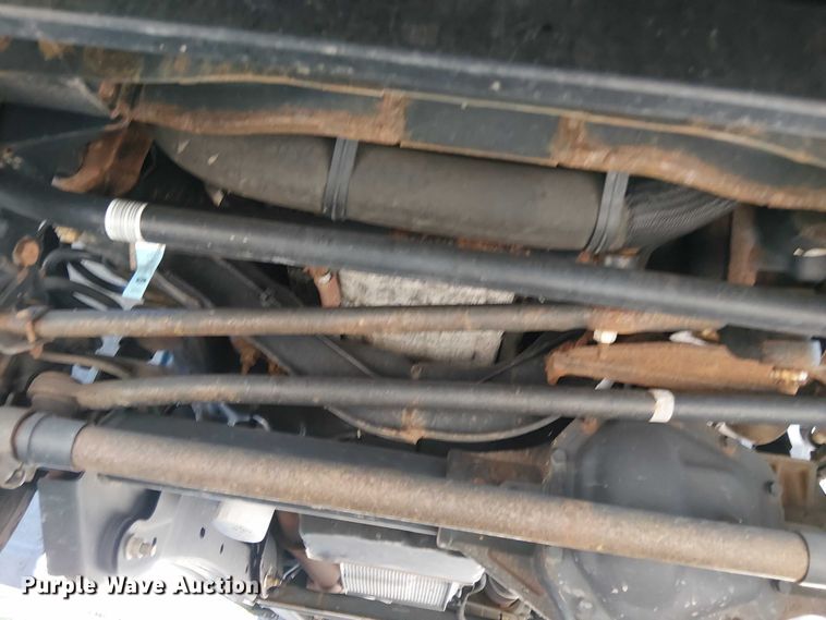 image for item EV5136 2020 Ford F350 Super Duty Limited Crew Cab pickup truck