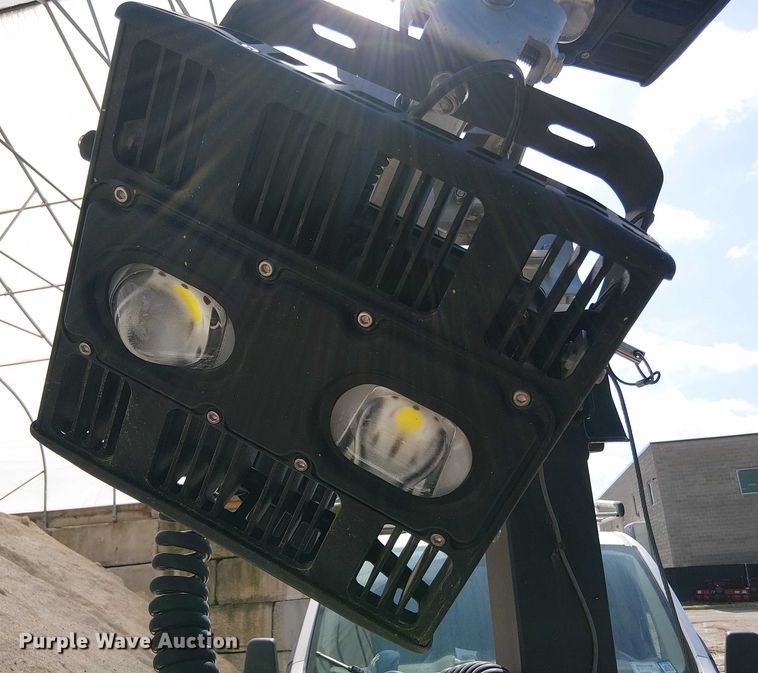 image for item EV5139 Chicago pneumatic light plant