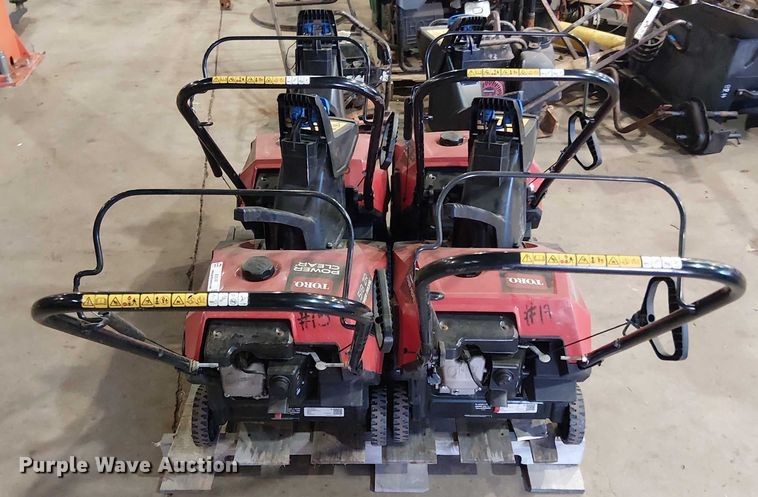 image for item EV5141 (4) Toro 518 ZR snow blower