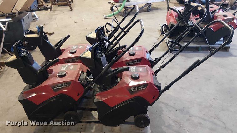 image for item EV5141 (4) Toro 518 ZR snow blower