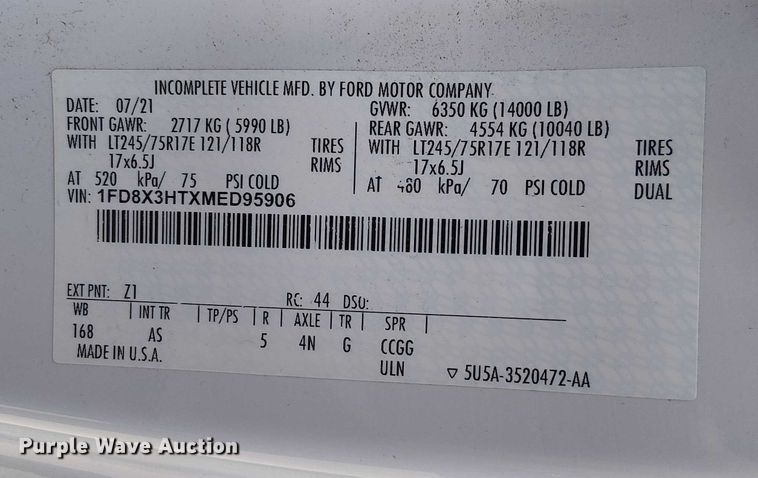 image for item EV5142 2021 Ford F350 Super Duty SuperCab utility bed pickup truck