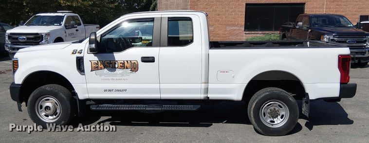 image for item EV5143 2018 Ford F250 Super Duty SuperCab pickup truck