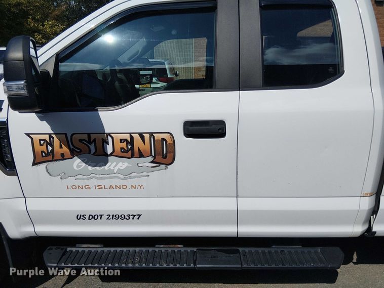 image for item EV5143 2018 Ford F250 Super Duty SuperCab pickup truck