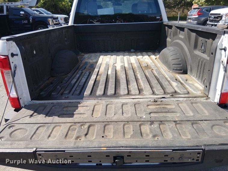 image for item EV5143 2018 Ford F250 Super Duty SuperCab pickup truck