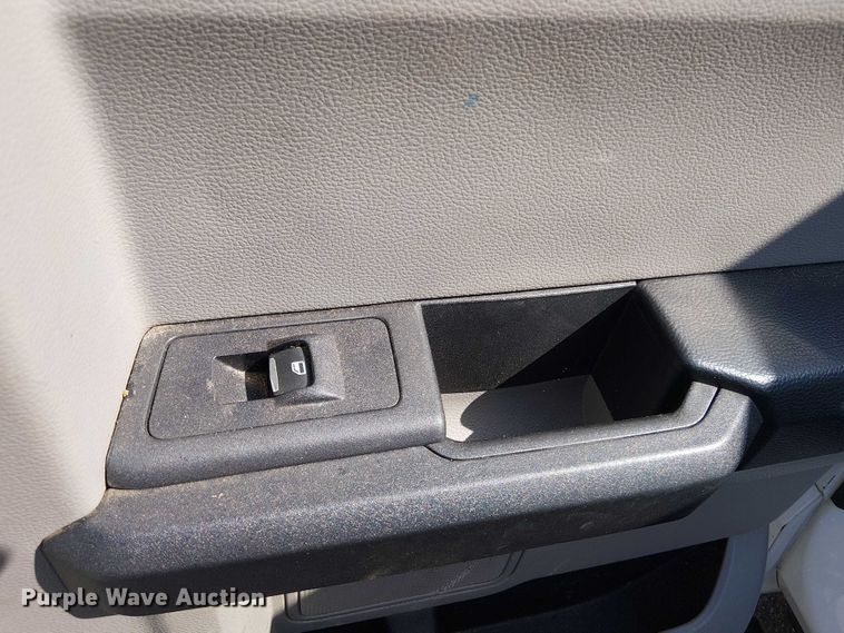 image for item EV5143 2018 Ford F250 Super Duty SuperCab pickup truck