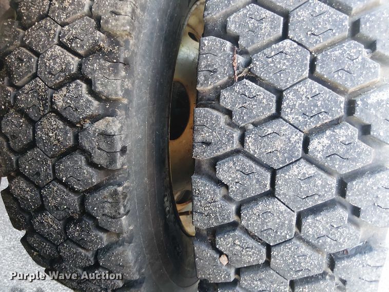 image for item EV5144 2016 Ford F550 Supercab dump truck