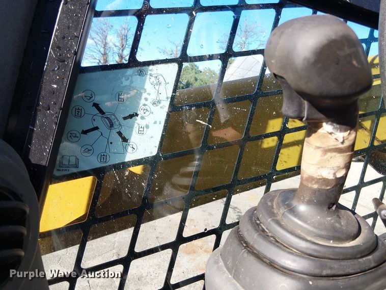 image for item EV5145 2016 Caterpillar 262D skid steer loader