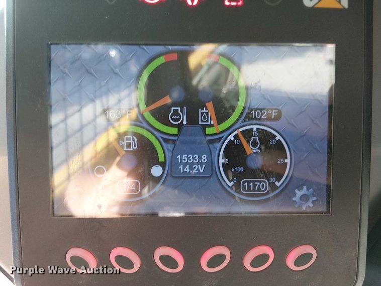 image for item EV5145 2016 Caterpillar 262D skid steer loader