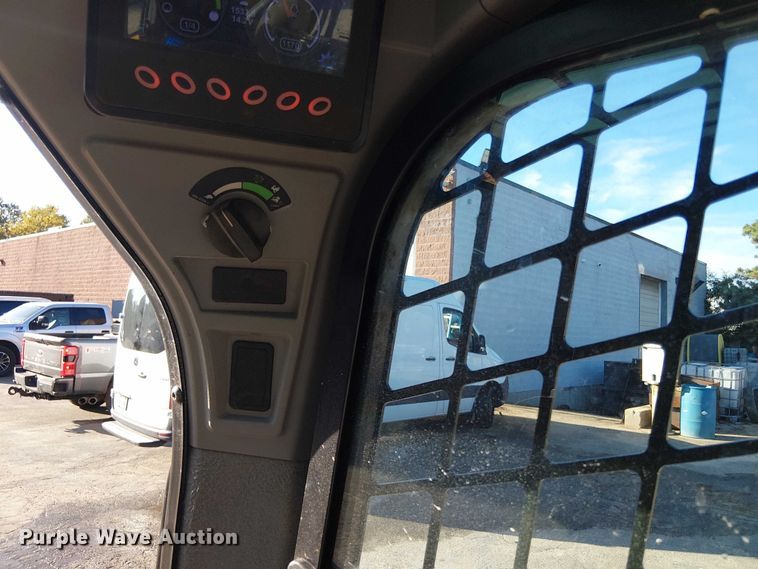 image for item EV5145 2016 Caterpillar 262D skid steer loader