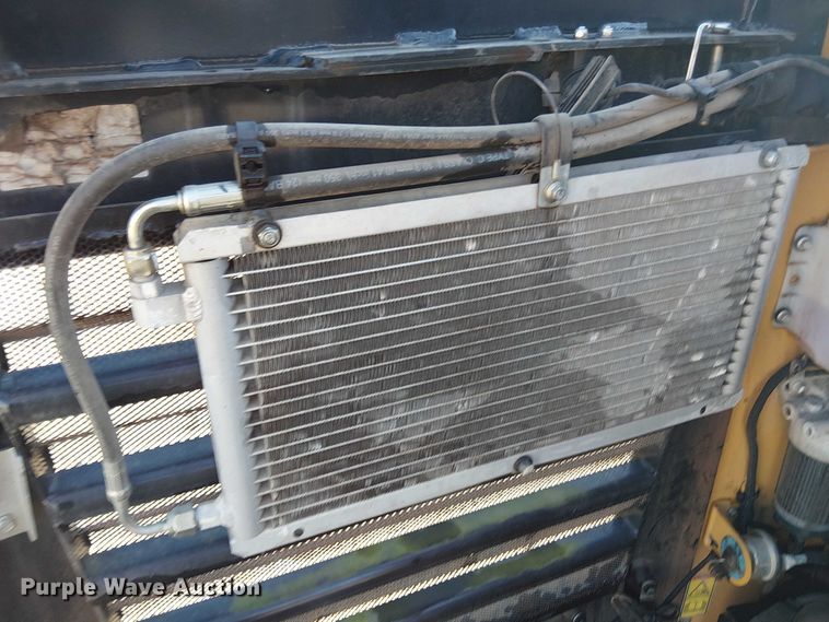 image for item EV5145 2016 Caterpillar 262D skid steer loader