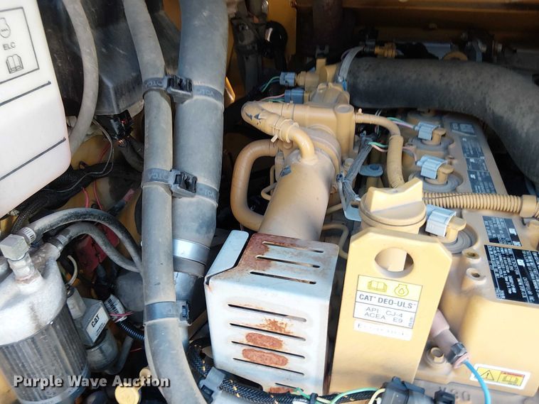 image for item EV5145 2016 Caterpillar 262D skid steer loader